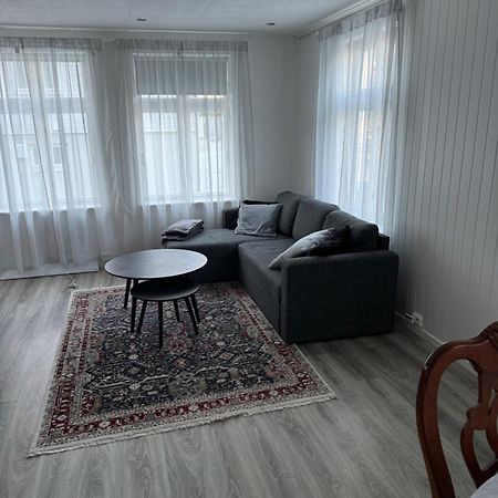 Duzy Apartament W Centrum Ålesund Exterior foto