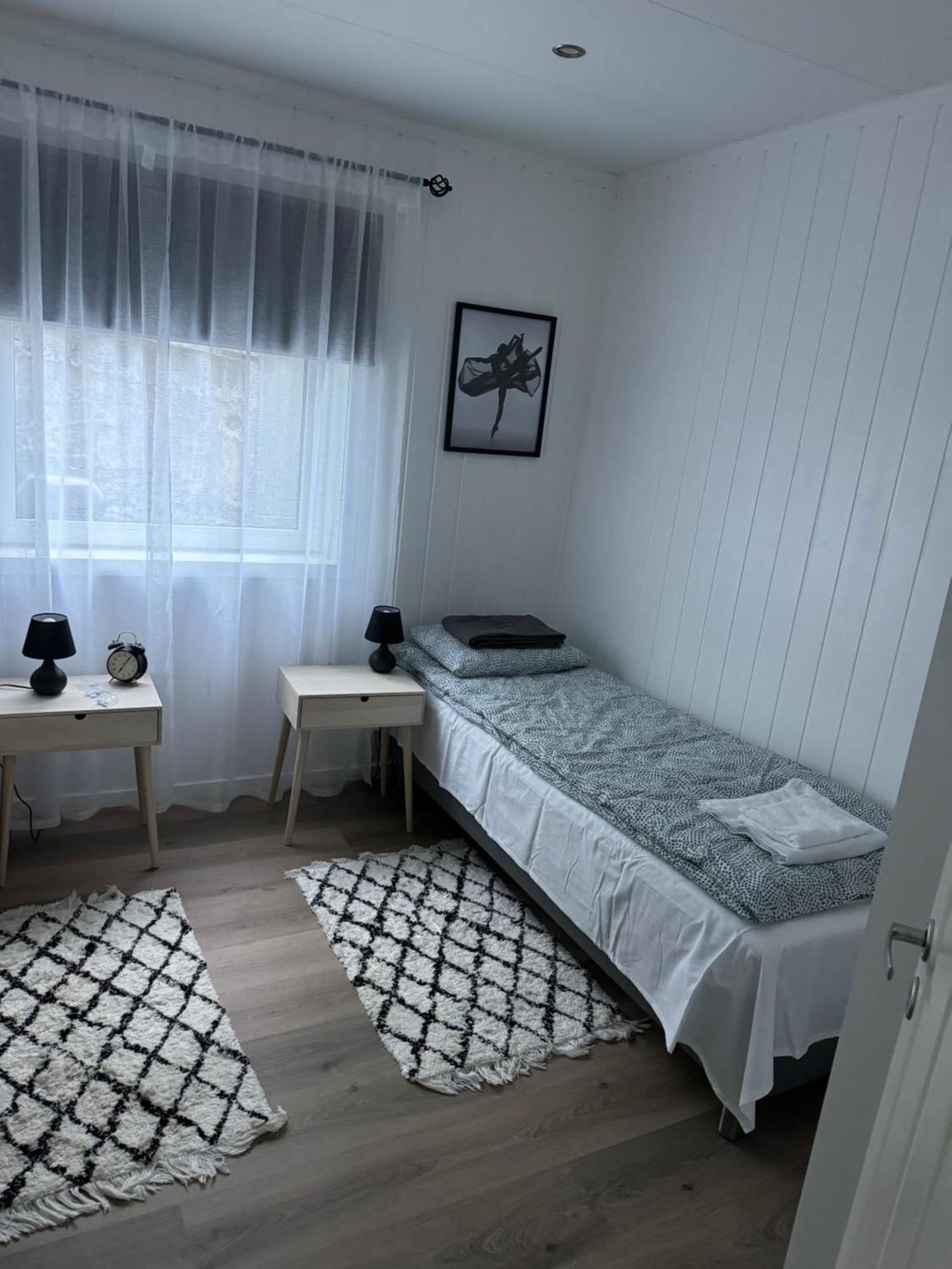 Duzy Apartament W Centrum Ålesund Exterior foto